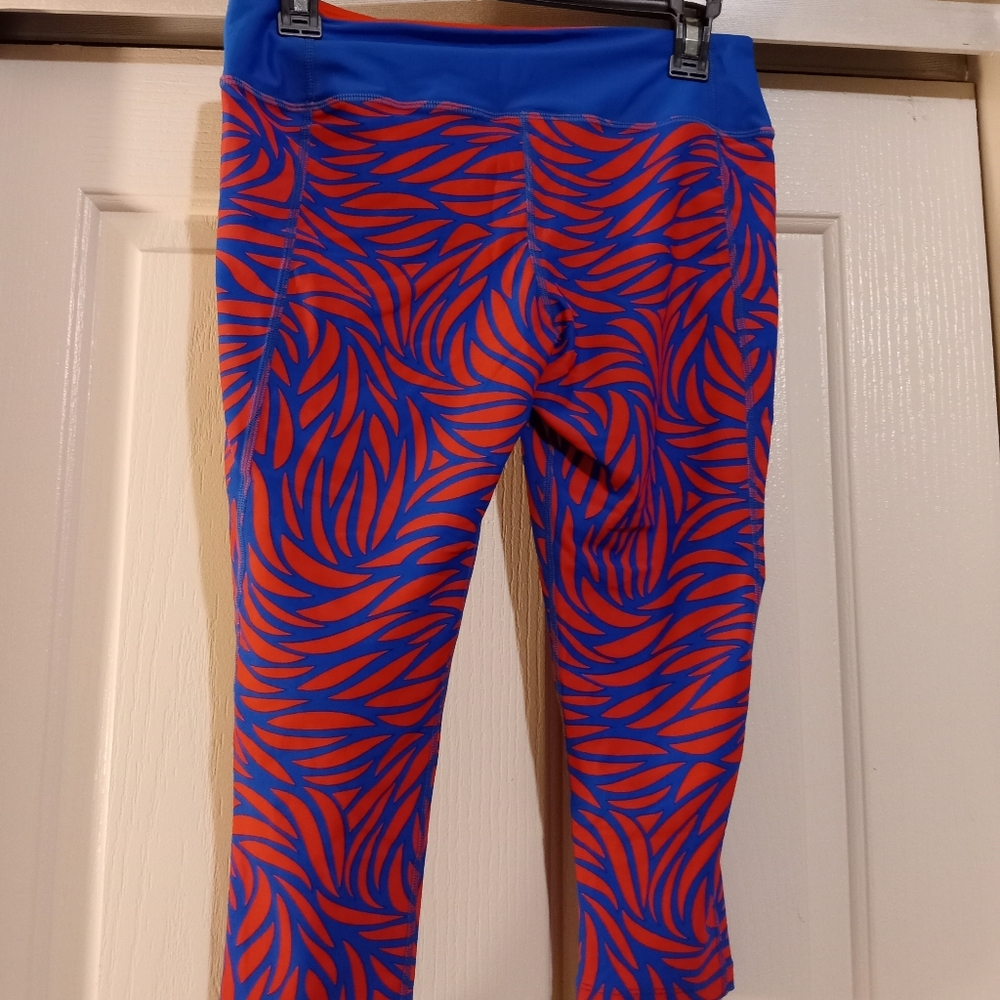Nike - Picture 3 of 3